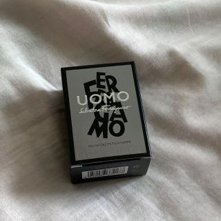 フェラガモ(Ferragamo)のFerragamo 香水 UOMO(香水(女性用))