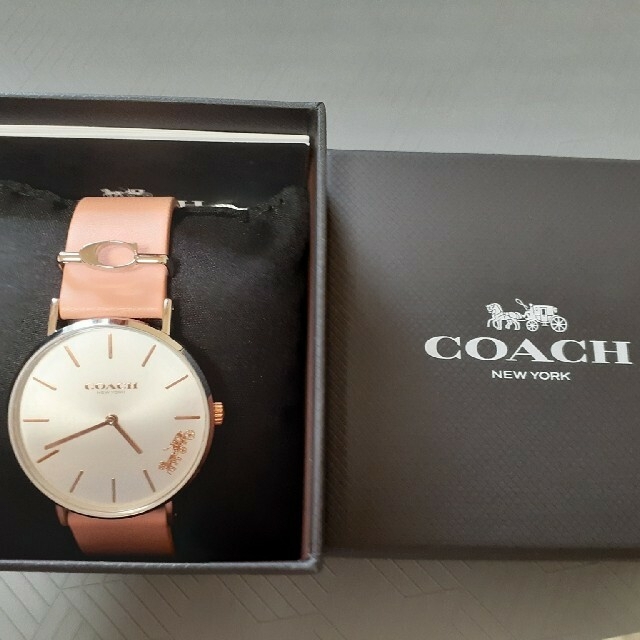 COACH - コーチ レディース時計 箱と保証書付の通販 by うさ子's COACH - コーチ レディース時計 箱と保証書付の通販 by うさ子's