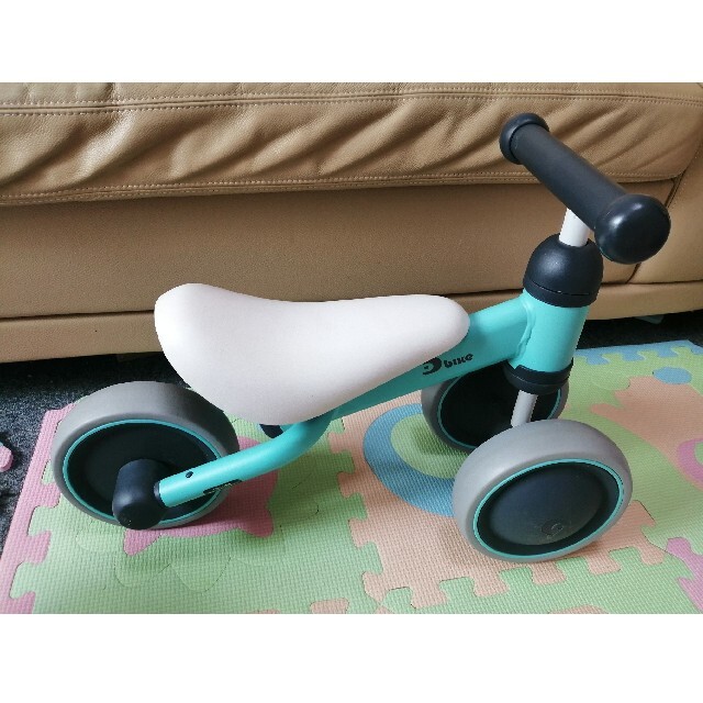 D bike mini ディーバイクミニ キッズ/ベビー/マタニティの外出/移動用品(三輪車)の商品写真