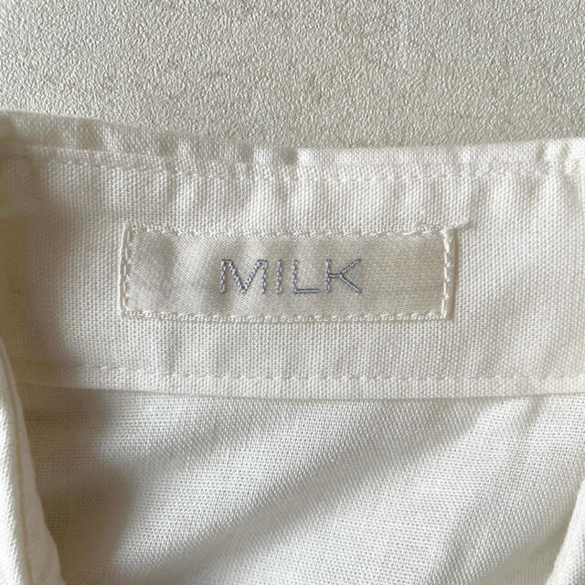 MILK(ミルク)のMILK フリルブラウス レディースのトップス(シャツ/ブラウス(長袖/七分))の商品写真
