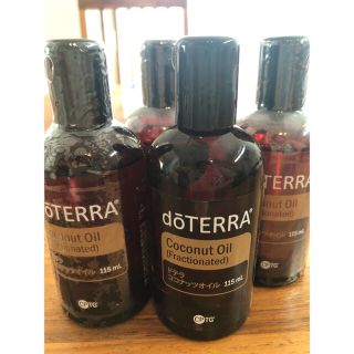 doTERRA ドテラ　ココナッツオイル　4本セット(エッセンシャルオイル（精油）)