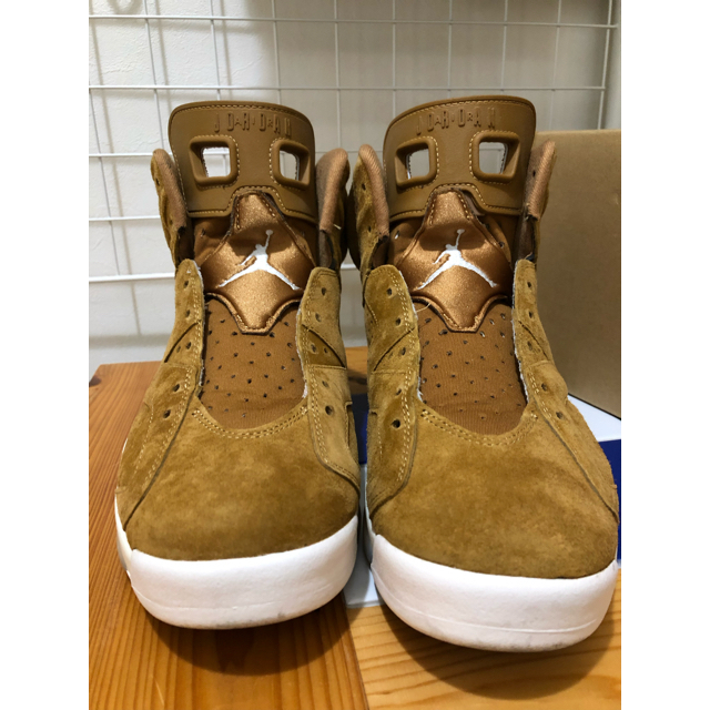 NIKE(ナイキ)のNIKE AIR JORDAN6 wheat メンズの靴/シューズ(スニーカー)の商品写真