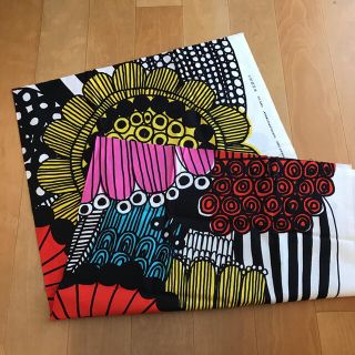 マリメッコ(marimekko)のmarimekko シールトラプータルハ　マルチカラー(生地/糸)