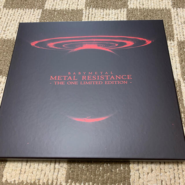 BABYMETAL(ベビーメタル)のBABYMETAL METAL RESISTANCE エンタメ/ホビーのDVD/ブルーレイ(ミュージック)の商品写真