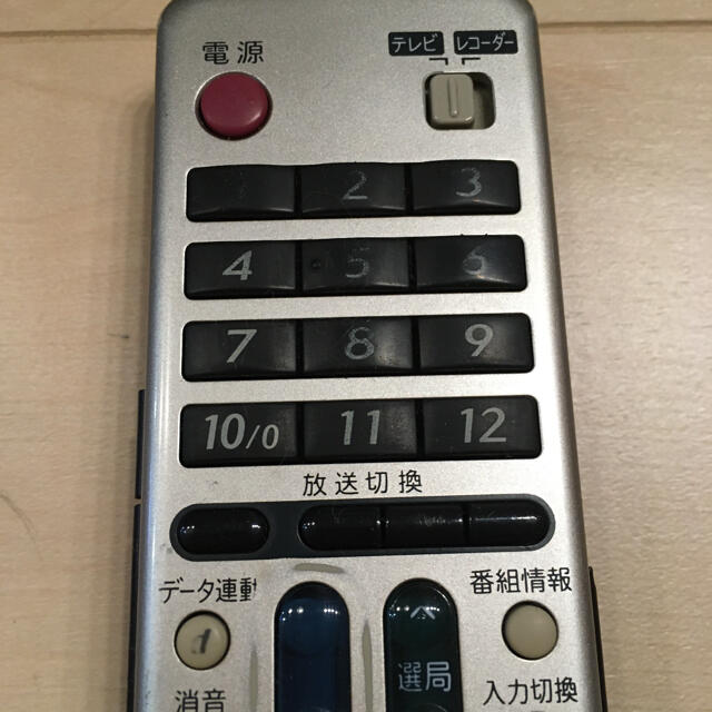 AQUOS(アクオス)のシャープ　レコーダー共通リモコン スマホ/家電/カメラのテレビ/映像機器(その他)の商品写真