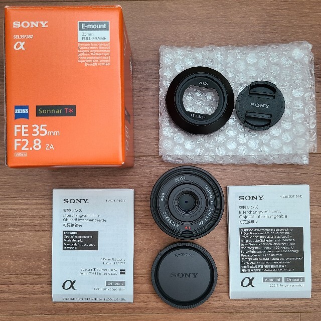 SONY(ソニー)のSONY Sonnar T* FE 35mm F2.8 ZA SEL35F28Z スマホ/家電/カメラのカメラ(レンズ(単焦点))の商品写真