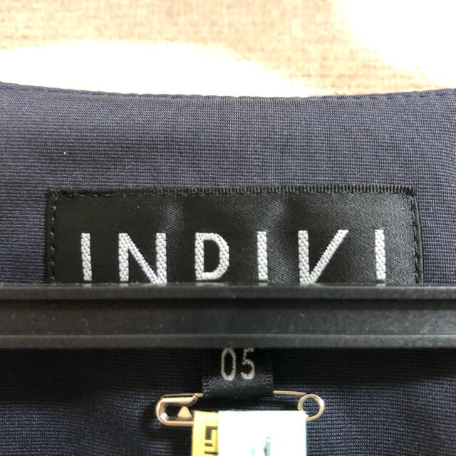 INDIVI(インディヴィ)のINDIVI ツイード　ジャケット レディースのジャケット/アウター(ノーカラージャケット)の商品写真