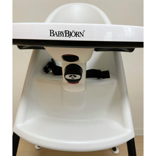 BABYBJORN(ベビービョルン)の【ちーもも様専用】ベビービョルン　ハイチェア キッズ/ベビー/マタニティの授乳/お食事用品(その他)の商品写真