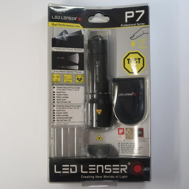 LED LENSER P7 スポーツ/アウトドアのアウトドア(ライト/ランタン)の商品写真