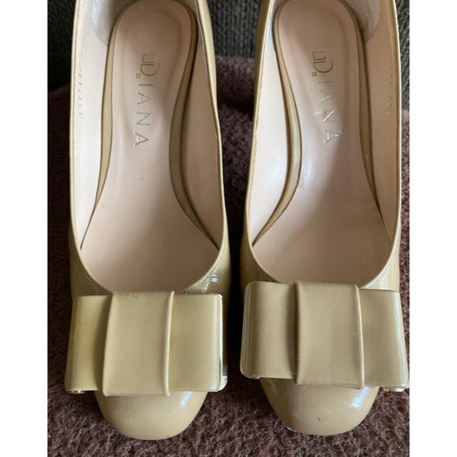 DIANA(ダイアナ)のダイアナ エナメルパンプス レディースの靴/シューズ(ハイヒール/パンプス)の商品写真