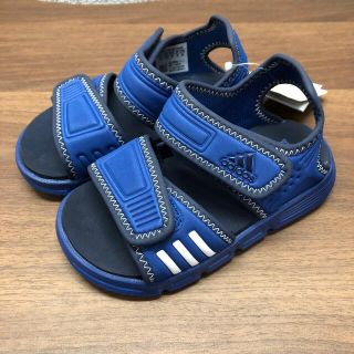 アディダス(adidas)のアディダス　新品キッズサンダル17㎝(サンダル)