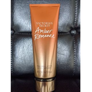 ヴィクトリアズシークレット(Victoria's Secret)の正規品　ヴィクトリアシークレット　ボディーローション　ヴィクシー　バニラ(ボディローション/ミルク)