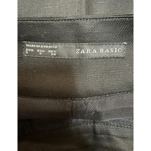 ZARA(ザラ)のZARA フリルタイトスカート レディースのスカート(ミニスカート)の商品写真