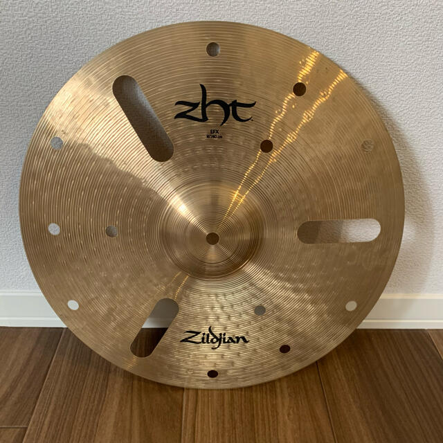 1ボルト様ご専用品Zildjian/ ZHT 16” EFX エフェクトシンバル 楽器のドラム(シンバル)の商品写真