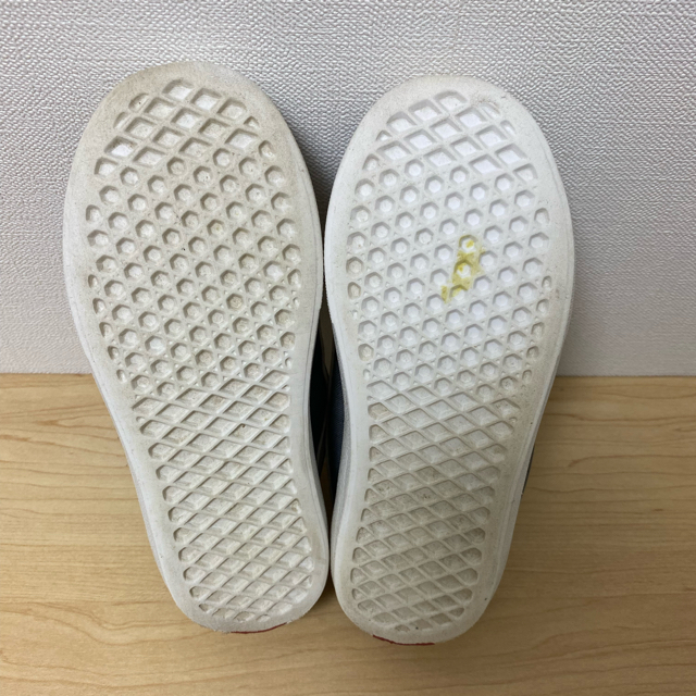 VANS(ヴァンズ)のバンズ　スニーカー　グレー　18cm キッズ/ベビー/マタニティのキッズ靴/シューズ(15cm~)(スニーカー)の商品写真