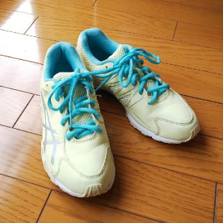 アシックス(asics)のアシックス レイザービーム 23センチ(スニーカー)