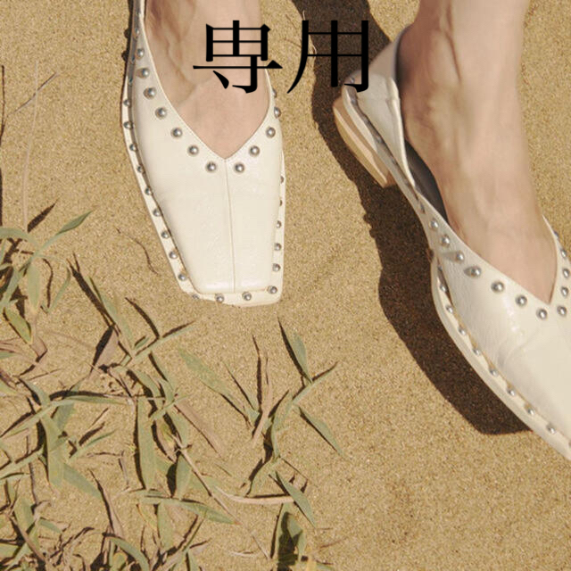 Ameri Vintage STUDS WOOD HEEL BABOOSH deliciassobencomenda.com.br