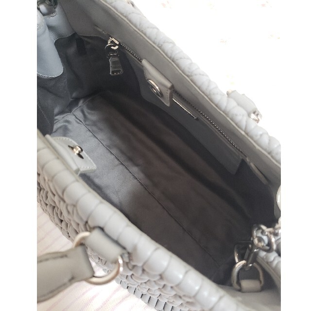 miumiu ナッパクリスタル ビジューショルダー ハンドバッグ miumiu ナッパクリスタル ビジューショルダー ハンドバッグ