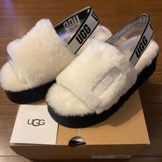 アグ(UGG)のうらら様専用UGG ディスコスライド新品未使用❗️ ホワイト24cm❗️(サンダル)