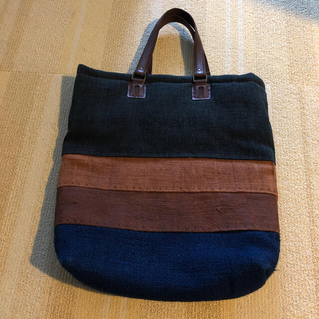 手作りバッグ　手さげ　藍染め　柿渋　ハンドメイド ハンドメイドのファッション小物(バッグ)の商品写真
