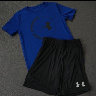 アンダーアーマー(UNDER ARMOUR)の新品！アンダーアーマー 150 Tシャツ ハーフパンツ 上下セット150(Tシャツ/カットソー)