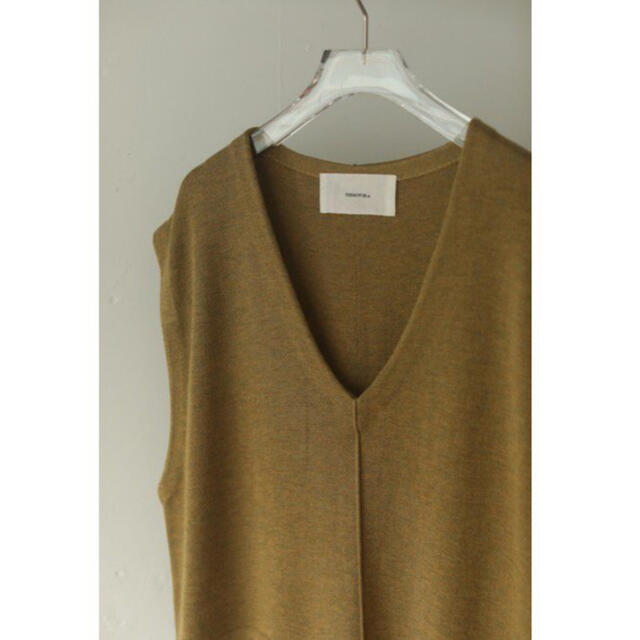 TODAYFUL(トゥデイフル)のTODAYFUL  Vneck Knit Dress ワンピース　定価16940 レディースのワンピース(ロングワンピース/マキシワンピース)の商品写真