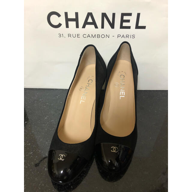 新品♥️ CHANEL シャネル黒スエードヒール37