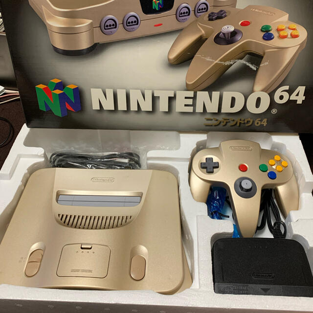 轟天様専用 Nintendo64 限定モデル(ゴールド)+コントローラーセット 轟天様専用 Nintendo64 限定モデル(ゴールド)+コントローラーセット