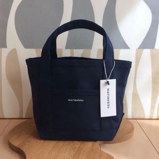 マリメッコ(marimekko)の新品 marimekko MINI PERUSKASSI トートバッグ ネイビー(トートバッグ)