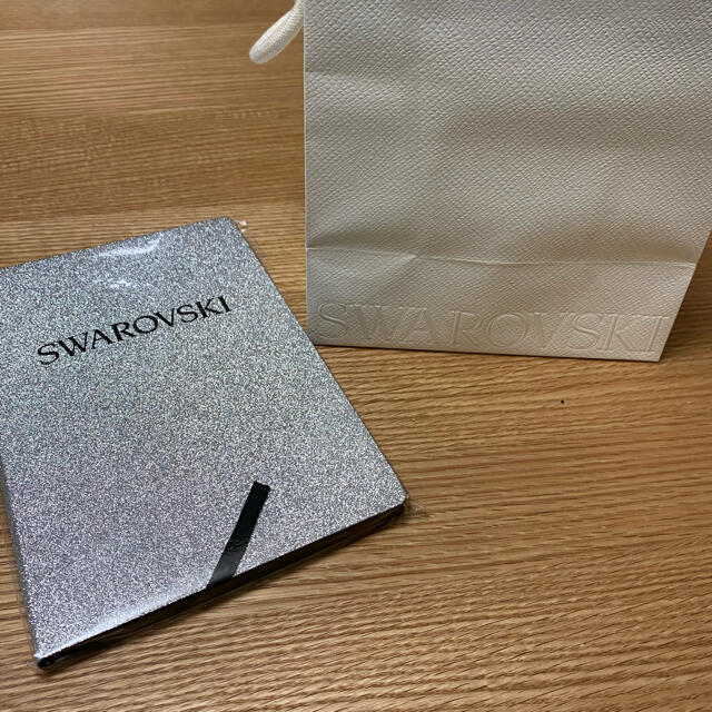 SWAROVSKI(スワロフスキー)のスワロフスキー   非売品新品きらきらノート手提げ付き インテリア/住まい/日用品の文房具(ペン/マーカー)の商品写真