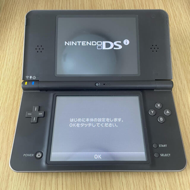 任天堂(ニンテンドウ)の【DSi LL】 ダークブラウン エンタメ/ホビーのゲームソフト/ゲーム機本体(携帯用ゲーム機本体)の商品写真