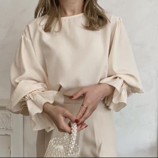 エディットフォールル(EDIT.FOR LULU)のVennparm frill sleeve blouse［cream］(シャツ/ブラウス(長袖/七分))