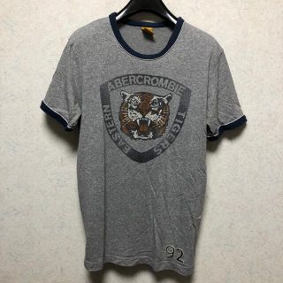 アバクロンビーアンドフィッチ(Abercrombie&Fitch)のTシャツ　(Tシャツ/カットソー(半袖/袖なし))