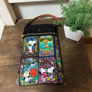 スヌーピー(SNOOPY)のスマホケース　スマホポーチ　かわいい！　ハンドメイド　(ポーチ)