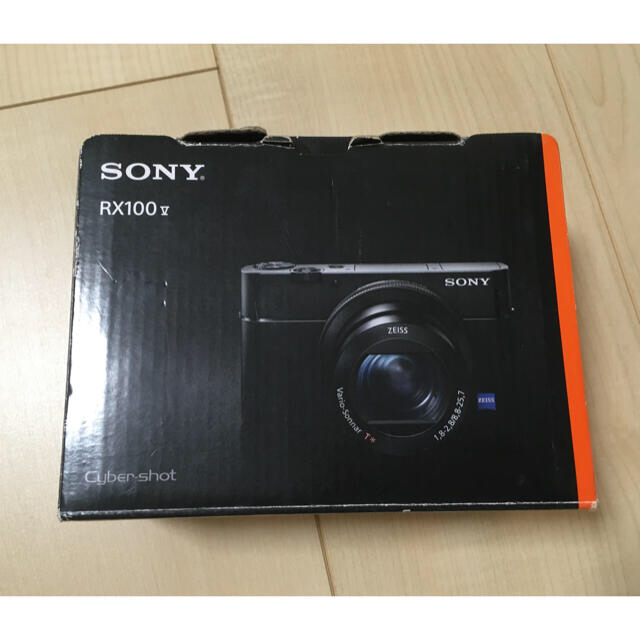 SONY Cyber−Shot RX DSC-RX100M5