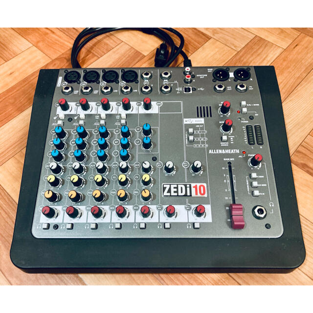 ZEDi-10 / ALLEN&HEATH 1