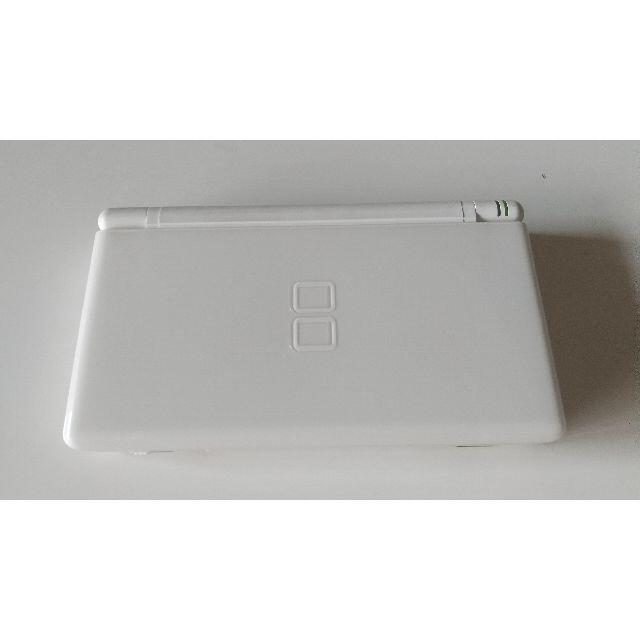 任天堂(ニンテンドウ)の★NINTENDO DS Lite★中古★本体、ソフトセット エンタメ/ホビーのゲームソフト/ゲーム機本体(携帯用ゲーム機本体)の商品写真