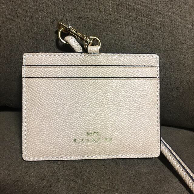 COACH(コーチ)のsale✨coach パスケース レディースのファッション小物(パスケース/IDカードホルダー)の商品写真