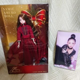 新品　安室奈美恵　人形　リカちゃん　セブンイレブン限定　ナポレオンドレス