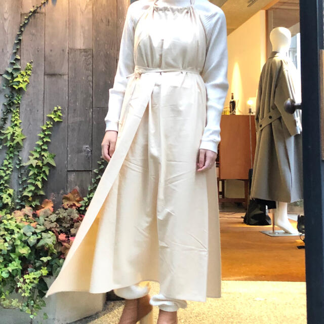 ベースレンジ Dour Apron Dress シルクラップドレス 美しい 8060円