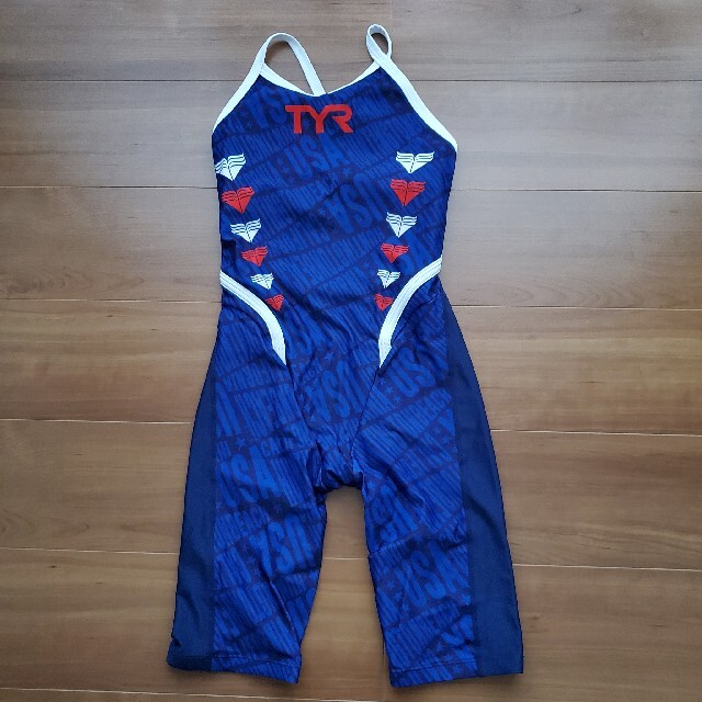 レディース水着　TYR　Mサイズ