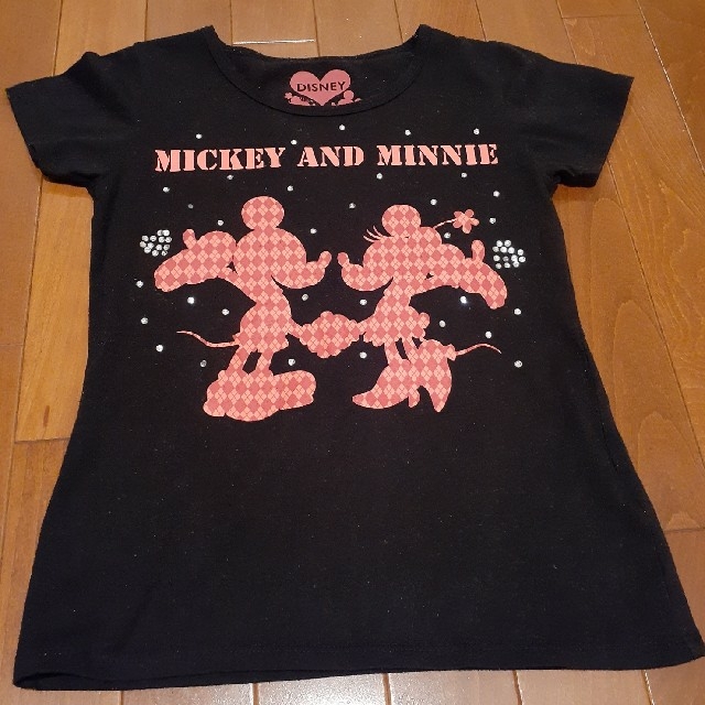 Disney(ディズニー)のミッキーミニー中古Tシャツ　黒色　難あり キッズ/ベビー/マタニティのキッズ服女の子用(90cm~)(Tシャツ/カットソー)の商品写真
