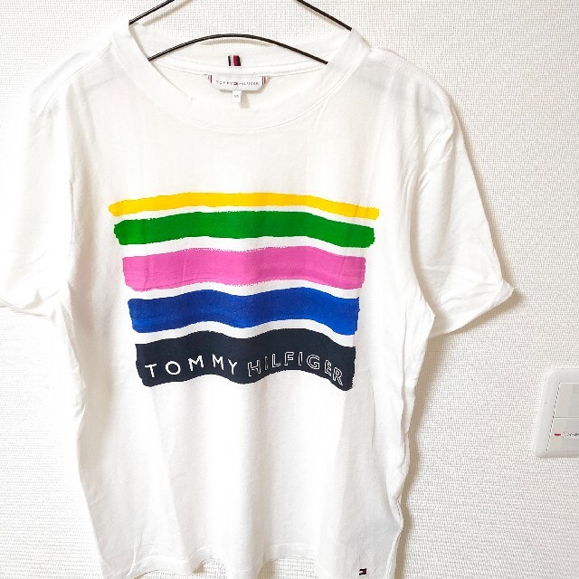 TOMMY HILFIGER(トミーヒルフィガー)の美品 トミーヒルフィガー トリコロール柄 半袖Tシャツ カットソー メンズ XS メンズのトップス(Tシャツ/カットソー(半袖/袖なし))の商品写真