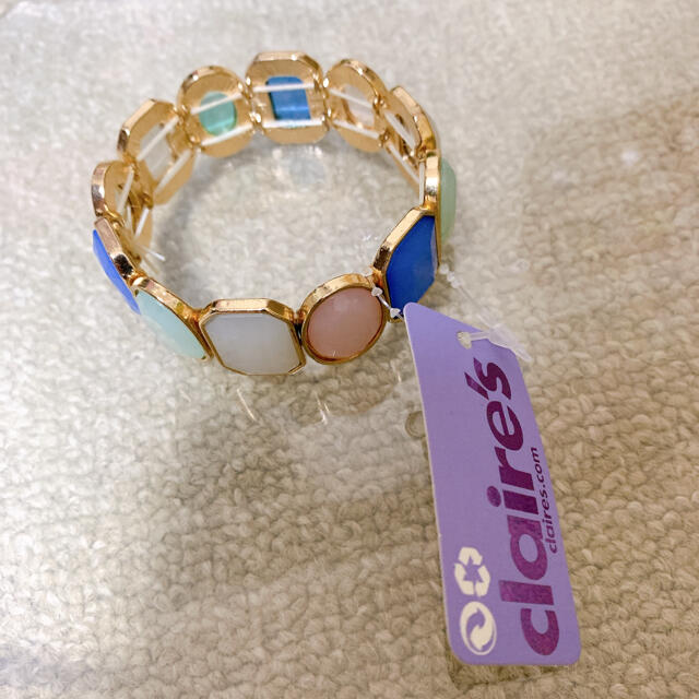 claire's(クレアーズ)の新品　ブレスレット　クレアーズ レディースのアクセサリー(ブレスレット/バングル)の商品写真