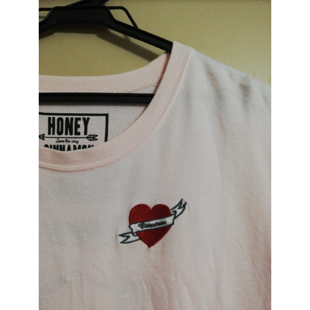 Honey Cinnamon(ハニーシナモン)のあゆみ様専用♡ハニーシナモン　刺繍シナモンT ピンク レディースのトップス(Tシャツ(半袖/袖なし))の商品写真