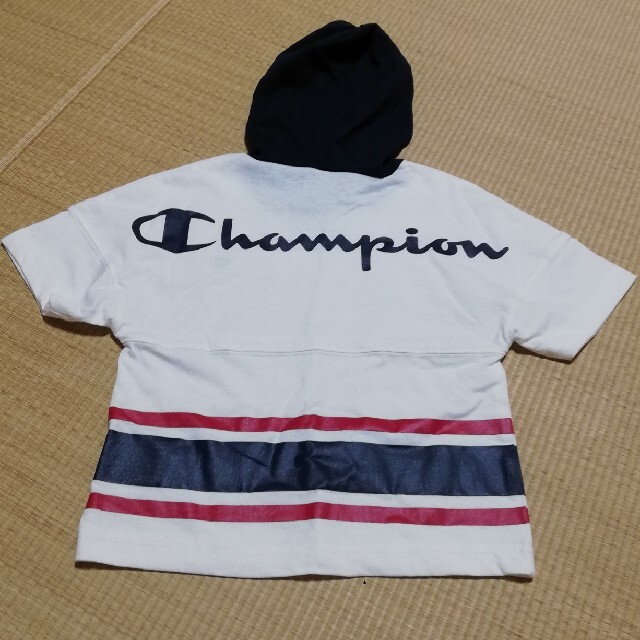 Champion(チャンピオン)の新品未使用 キッズ/ベビー/マタニティのキッズ服男の子用(90cm~)(Tシャツ/カットソー)の商品写真