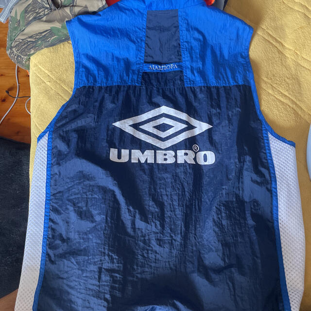 UMBRO × Diaspora skateboardsビニールベスト 1