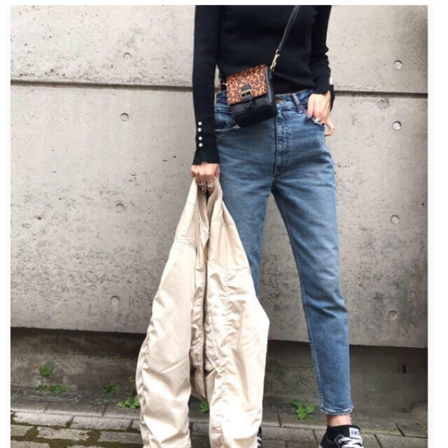 んでいる moussy - 神デニム♡MOUSSY MVS skinny♡mvsスキニー♡mvs