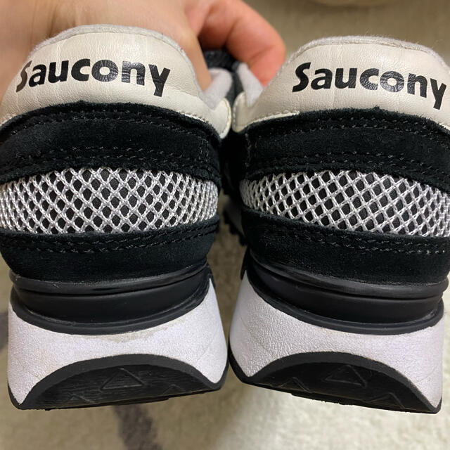 SAUCONY(サッカニー)の[こだくさん専用］スニーカー　サッカニー　saucony 黒 レディースの靴/シューズ(スニーカー)の商品写真