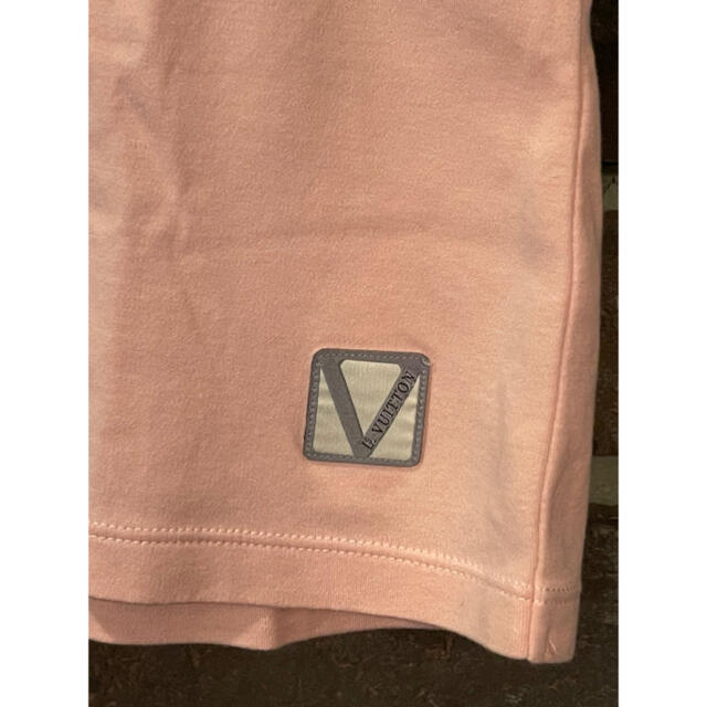 LOUIS VUITTON(ルイヴィトン)の本日限定！Louis Vuitton ピンク　Tシャツ　Ｓサイズ　 レディースのトップス(Tシャツ(半袖/袖なし))の商品写真